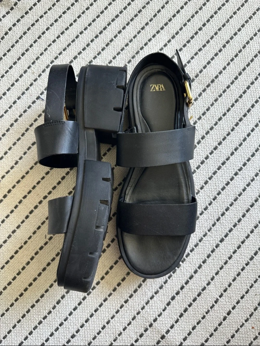 Zara Black Double-Strap Leather Sandals with Gold Buckle - Picture 2 of 4